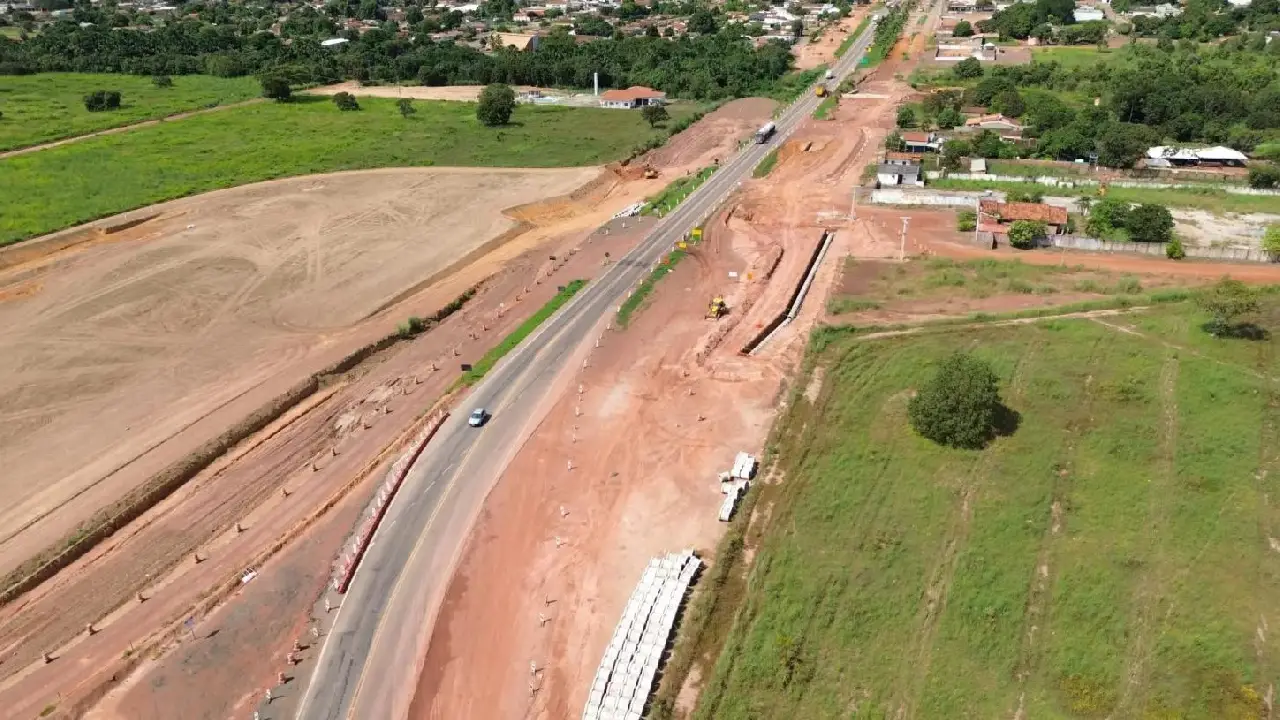 Obras na BR-153: Trevo Sul de Rialma é interditado para avanço da duplicação da rodovia; veja os desvios