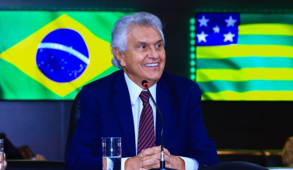 Caiado manda vistoriar distribuidoras em Goiás após mortes por bebida adulterada com metanol